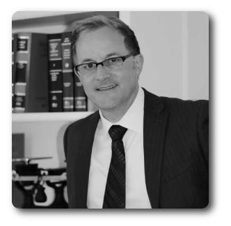 Entertainment Lawyer